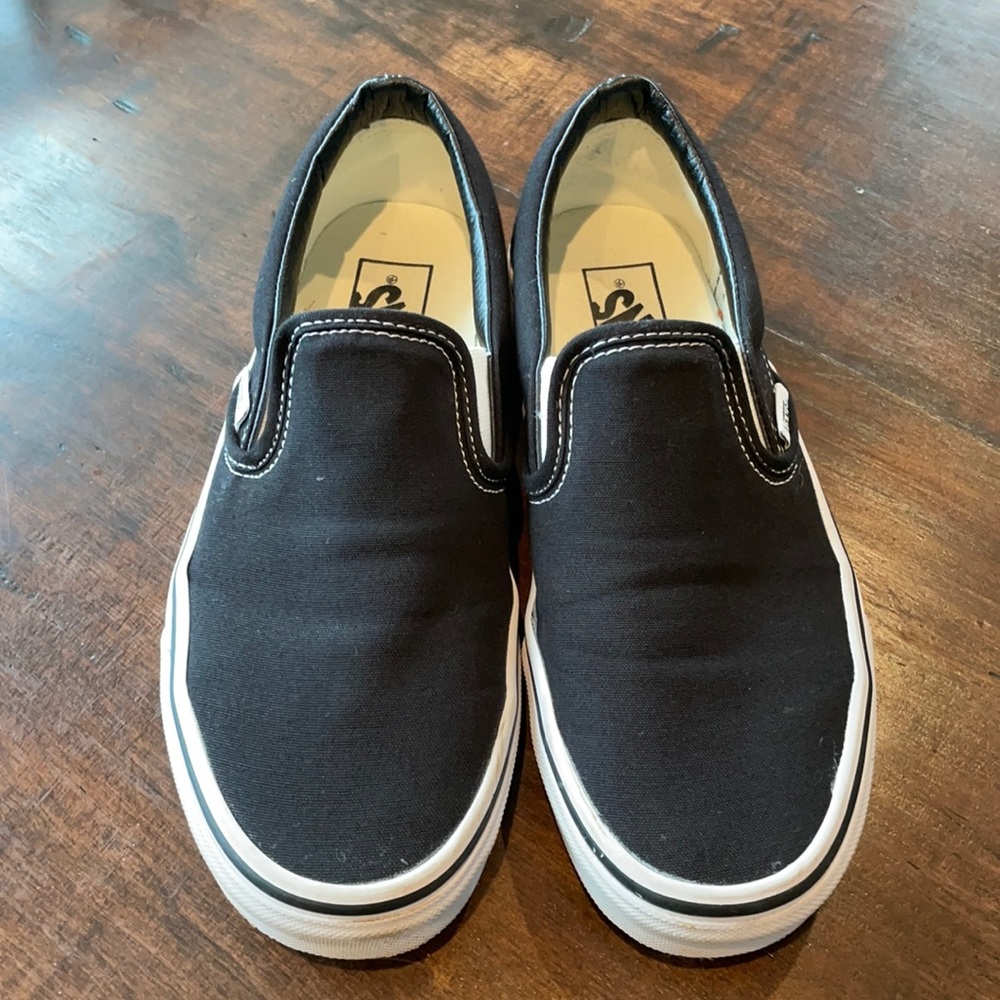 BRAND NEW VANS